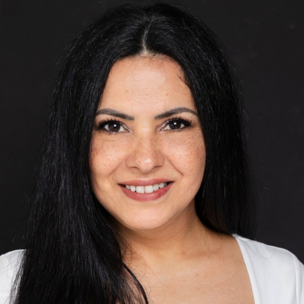 Noelia Navarro — Cine, Teatro, Publicidad, Series, Extras, Cortometrajes en Barcelona · Arga Studios